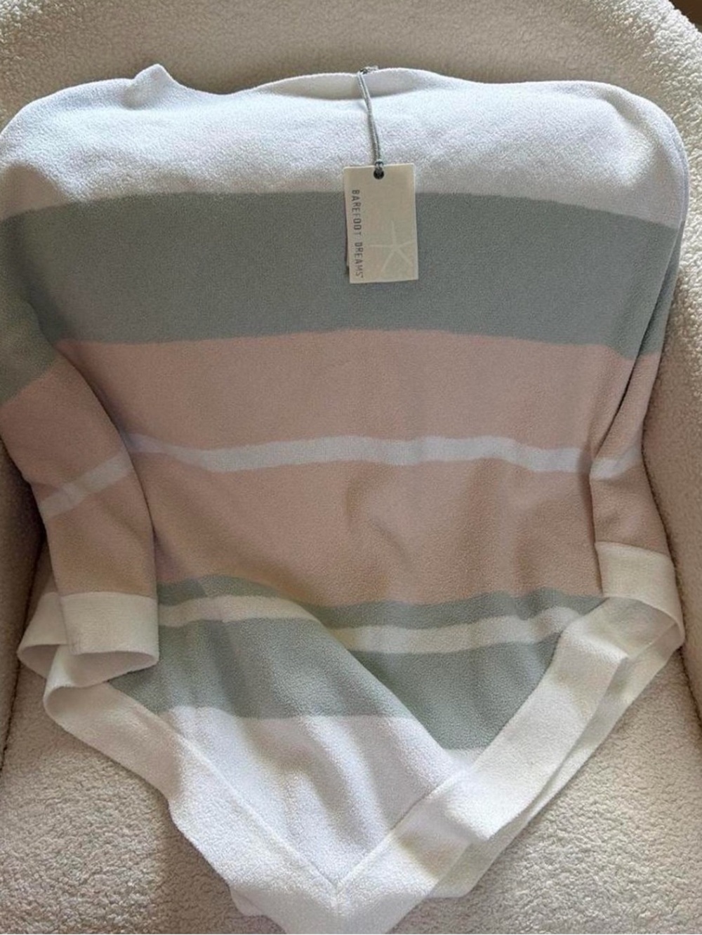 Barefoot Dreams Ocean Breeze Poncho